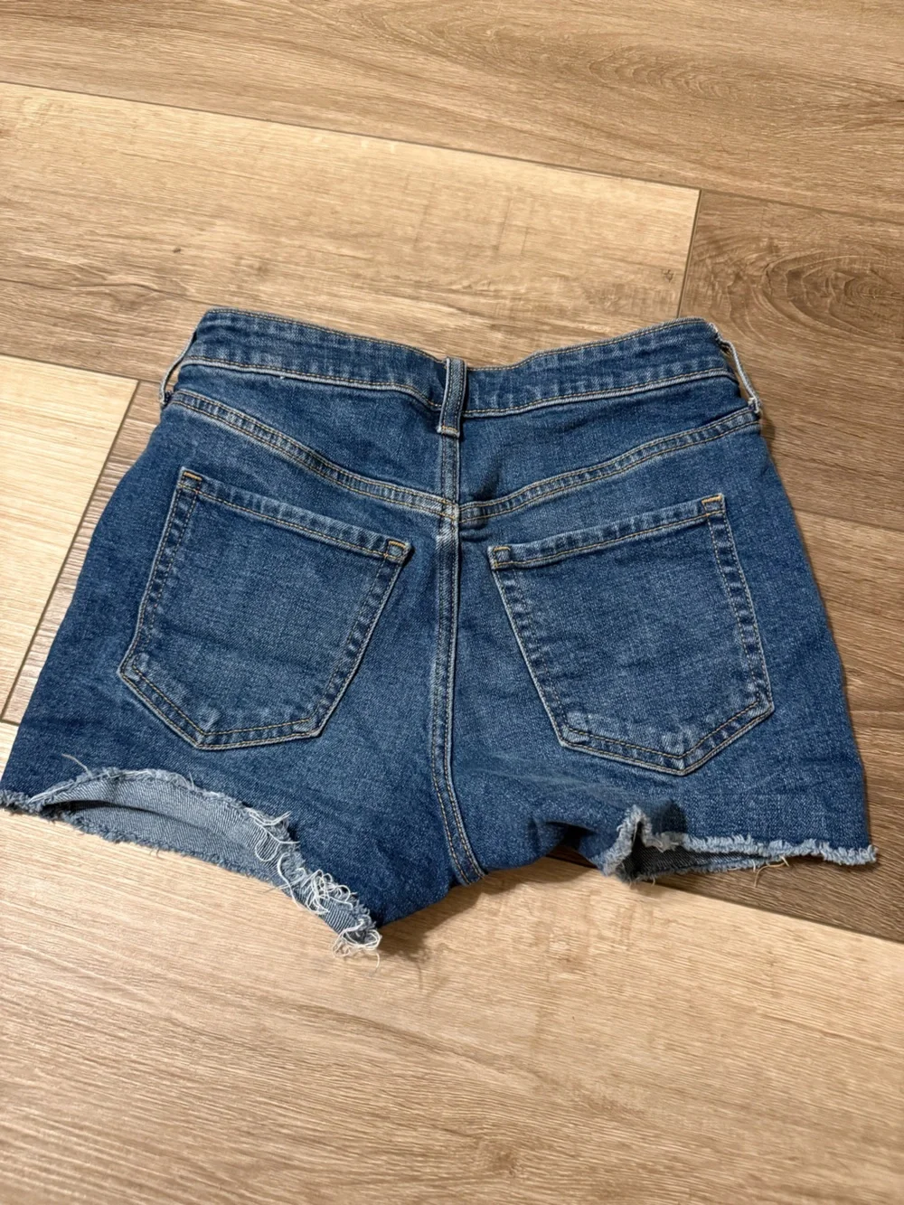 Old Navy Blue Denim Jean Shorts - Picture 3 of 4
